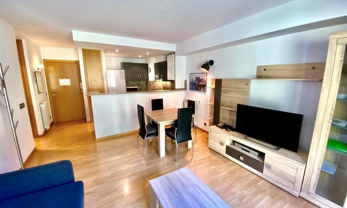 Ransol Apartment | Family-Friendly Retreat at Font de Ferro 2 - Rated 8.4/10