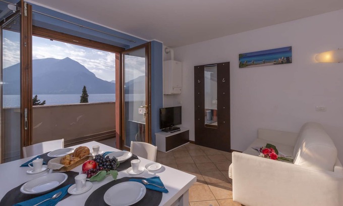 Fiumelatte Apartment | Family-Friendly Fontana Del Lago Apt. 10 in Varenna, Italy