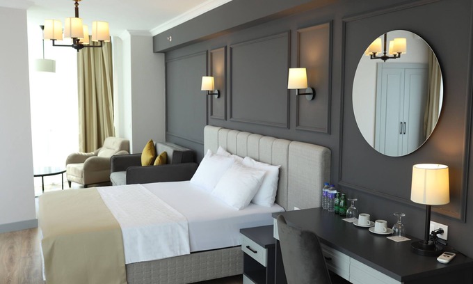 Pendik Hotel | Discover Fontana Verde: Family-Friendly Stay with Breakfast