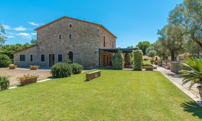 Manciano Villa | Exceptional Stay at Fonte Cannella with Pool & Ocean View