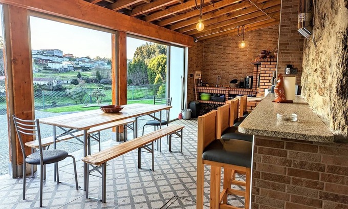 Mozelos House | Fonte Retreat - Ocean View Escape with Salt Pool & Terrace