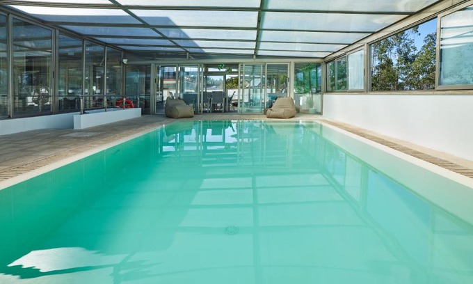 Leiria Bed & Breakfast | Exceptional Fonte Seca GuestHouse with Oceanfront Pool