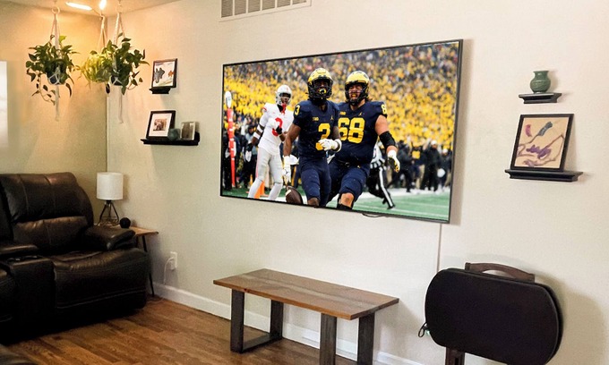 Ann Arbor House | Football Homebase - Your Ideal Retreat for 2023 Adventures
