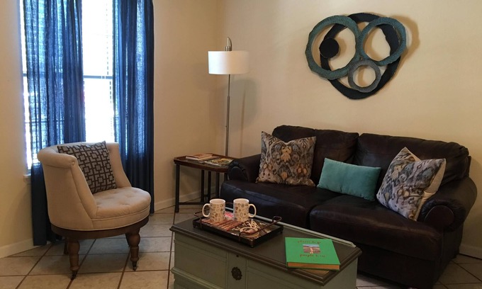 Tallahassee House | Ideal Stay Near FSU Stadium with Pool & Breakfast Included