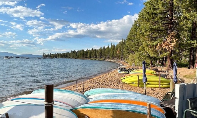 Zephyr Cove House | Welcoming Foothill Folly: Family-Friendly Retreat Home