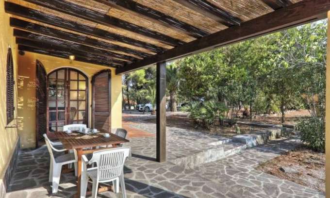 Madonna delle Grazie Apartment | Relaxing Coastal Retreat at Villa Artistica - Apartment 4