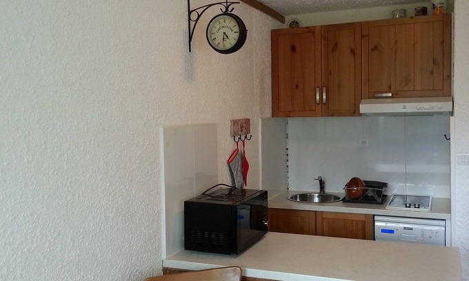 Pra Loup Apartment | Top-Rated Praloup 1600: Steps from the Slopes & Accessible