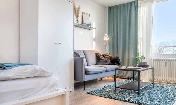 Eckernfoerde Apartment | Fördeblick (lovingly furnished and close to the water)
