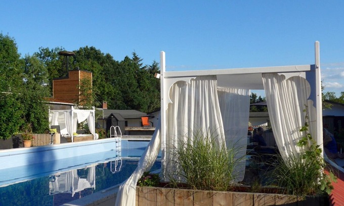 Arkebek Apartment | Pet-Friendly Forellenhof Apartment with Pool & Breakfast