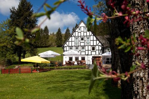 Birkelback Hotel | Pet-Friendly Retreat at Forellenhof Wald- und Wiesenquartier