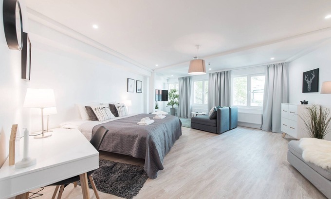 Etelainen District Apartment | Cozy Forenom Apartments in Helsinki Lauttasaari