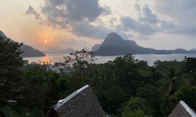 El Nido Ski Chalet | Discover Forest Camp El Nido: Family-Friendly Retreat