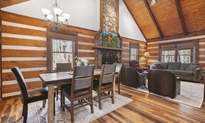Big Canoe Cabin | Discover Forest Footprints: Pet Friendly Retreat in Big Canoe