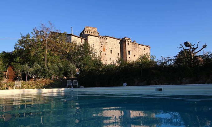 Barattano Apartment | Cozy Getaway at Belvilla by OYO Torre Belvedere