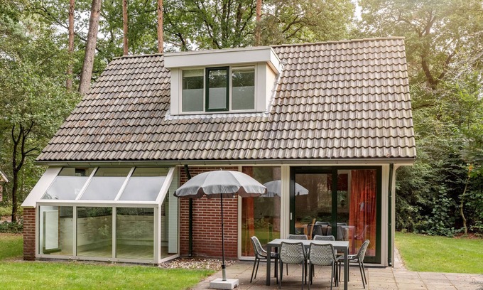 Borger House | Explore Nature: Bungalow with Kitchen & Pet-Friendly Amenities