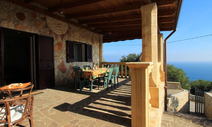 Gagliano del Capo House | Foresta Forte: Stone House Retreat Near Ciolo with Spa