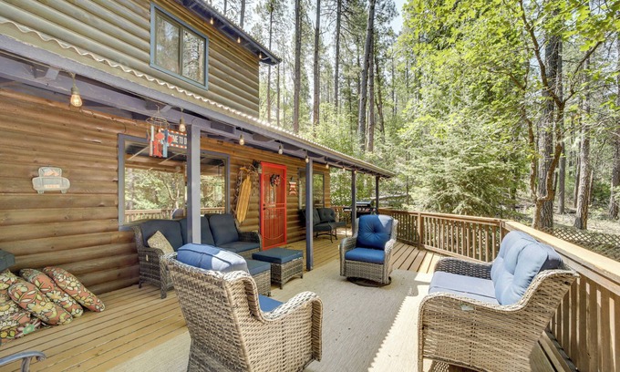 Christopher Creek Cabin | Forested Payson Cabin By Mogollon Rim: Hike & Play