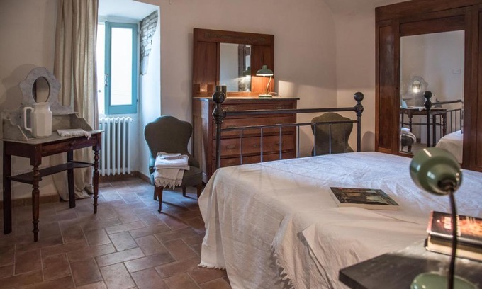 Cesi Apartment | Pet-Friendly Retreat at Foresteria Terra Majura, Rated 9/10
