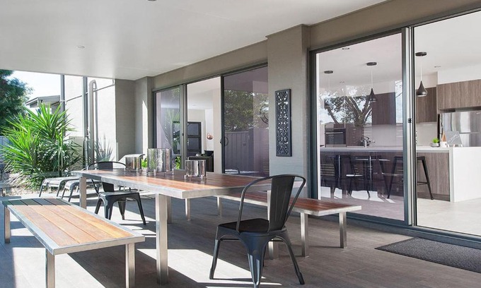 Fingal Bay House | Child-Friendly Forever Fingal: 4-Star Retreat at Rocky Point