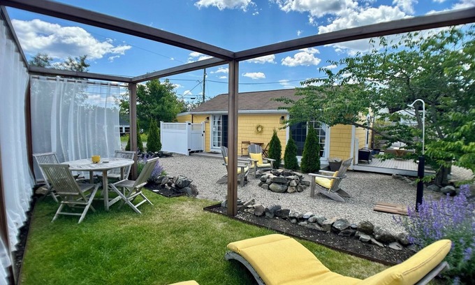 Newburyport Cottage | Experience the Former Carriage House on Plum Island