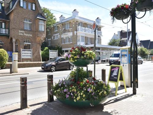 De Panne House | Beachside Getaway Near Panne with Pool & Child-Friendly Fun