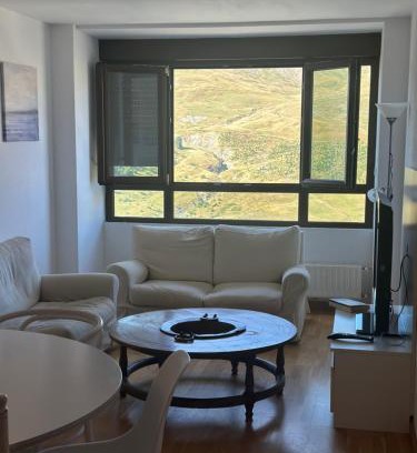 Formigal Apartment | Apartment in Formigal with Breathtaking Ocean Views