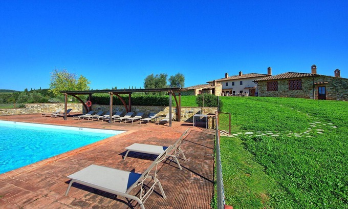 Castelnuovo Berardenga Apartment | Discover Fornacino 6: Family-Friendly Retreat with Pool
