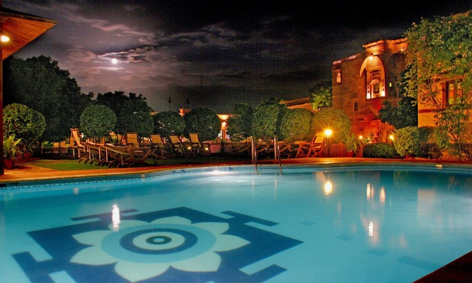 Luni Hotel | Fort Chanwa