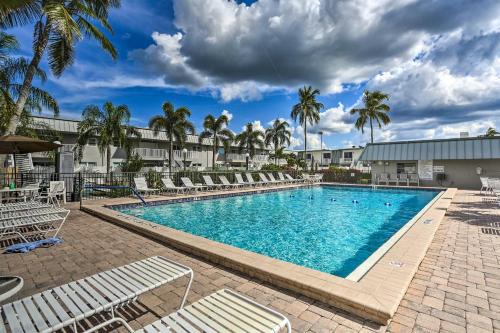 Cypress Lake House | Relaxing Fort Myers Condo with Pool, Minutes to the Beach