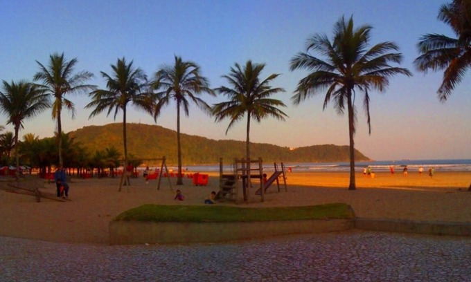 Canto do Forte Apartment | Oceanfront Escape at Forte - Praia Grande, SP