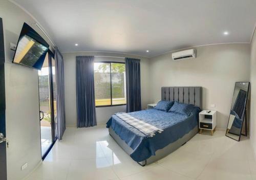 Sardinal House | Fortu House: Family-Friendly Stay with 9.4/10 Rating
