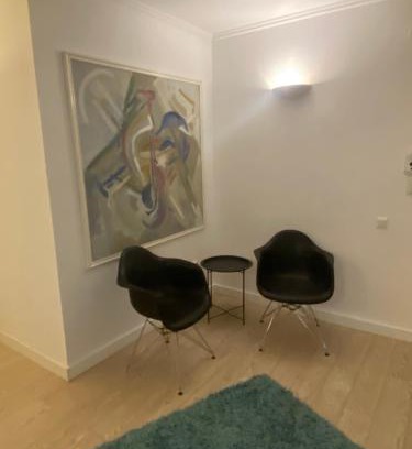 Pitesti Apartment | Exceptional Fortuna Flat: Family-Friendly & Highly Rated Stay