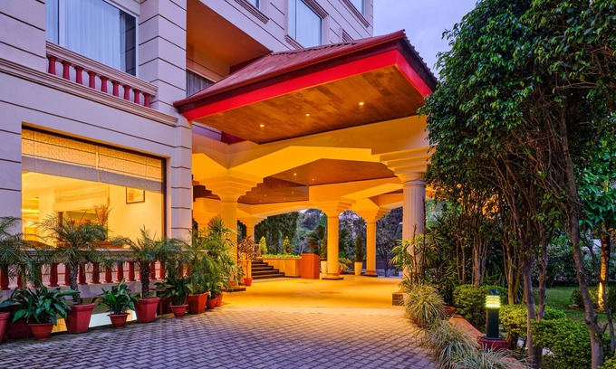 Katra Hotel | Discover Fortune Park Katra: Spa & Family-Friendly Getaway