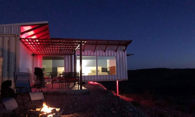 Terlingua House | Modern Container Home at Fossil Knob Ridge - Guest Rated 9.6