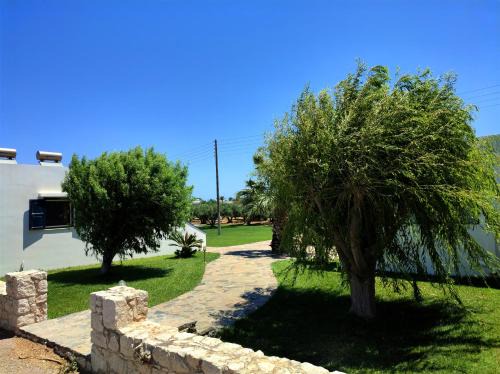 Vigla Apartment | Pet-Friendly Fotini Apartments with 9.2/10 Guest Rating