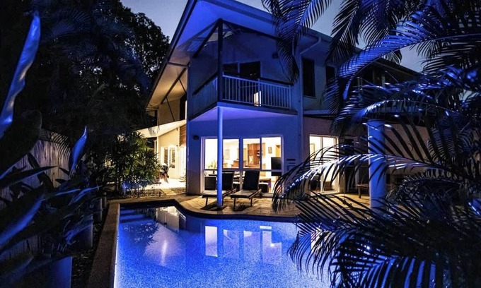 Port Douglas House | Family-Friendly Retreat with Pool, Steps to Beach & Dining