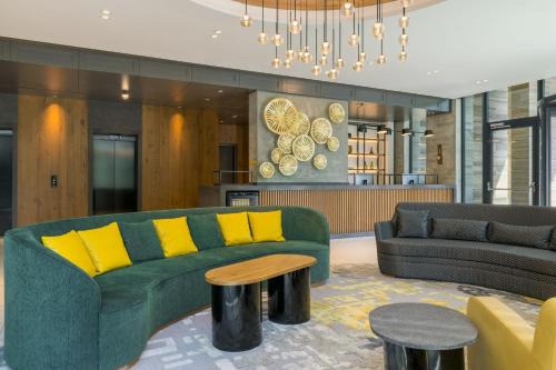 Ujlipotvaros Hotel | Pet-Friendly Four Points by Sheraton Budapest Danube Hotel