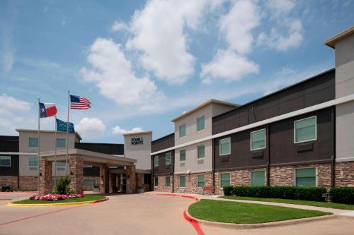 Arlington Hotel | Discover Four Points by Sheraton Arlington Entertainment