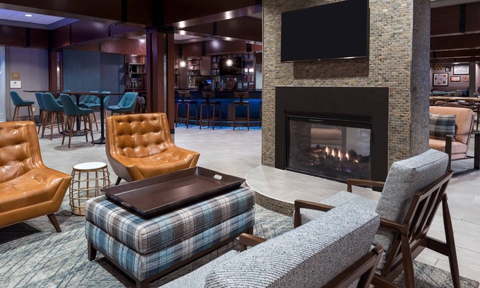 Belle Mina Hotel | Comfortable Stay at Four Points by Sheraton Airport Hotel