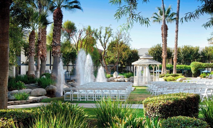 West Park Community Hotel | Discover Comfort at Four Points by Sheraton Bakersfield