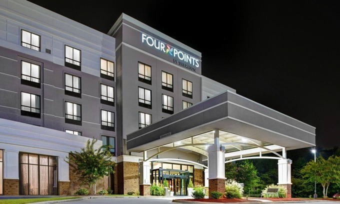 Homewood Hotel | Relaxing Getaway at Four Points by Sheraton Birmingham Homewood