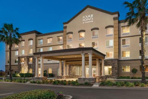 North Natomas Hotel | Discover Four Points by Sheraton Sacramento Airport Retreat