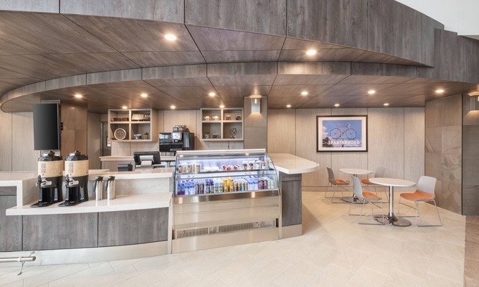 Arcadia Hotel | Discover Four Points by Sheraton Spartanburg: Guest Rated 9.2