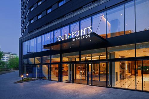 Warsaw Hotel | Discover Four Points by Sheraton Warsaw Mokotow - 4-Star Stay