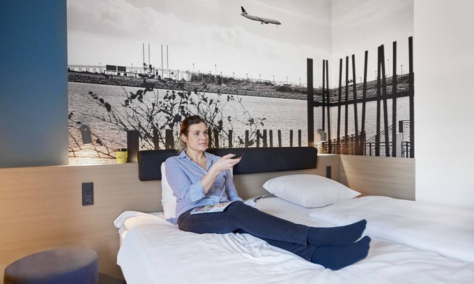 Tarnby Kommune Hotel | Convenient Zleep Hotel Near Copenhagen Airport with Breakfast