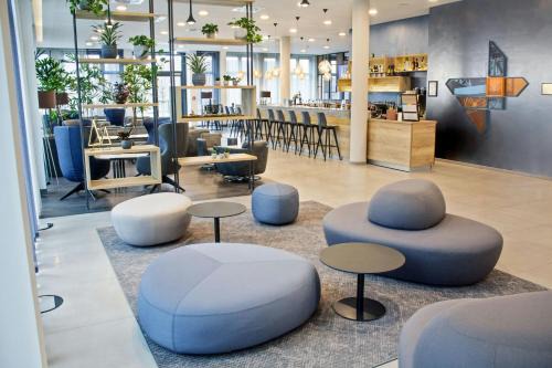 Werk Gusstahl Hotel | Comfortable GHOTEL Bochum: Family-Friendly with Great Amenities