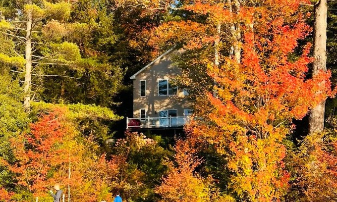 Plymouth House | Beautiful Lakefront Home with Private Dock and Pet Friendly