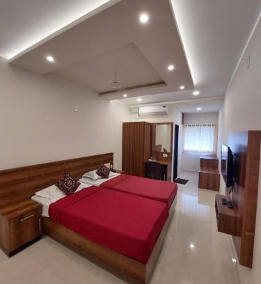 Manipala Bed & Breakfast | Budget-Friendly Four Square Comforts with Breakfast Included