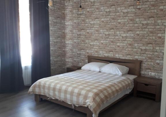 Cherkessk House | Fox Guesthouse - Rated 10/10 for Unforgettable Stays