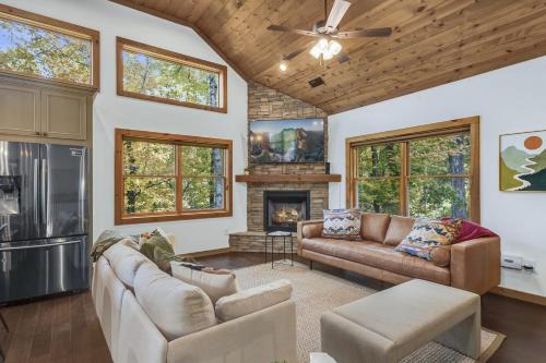 Boone House | Discover Fox Hill Retreat: Pet-Friendly Haven with Spa